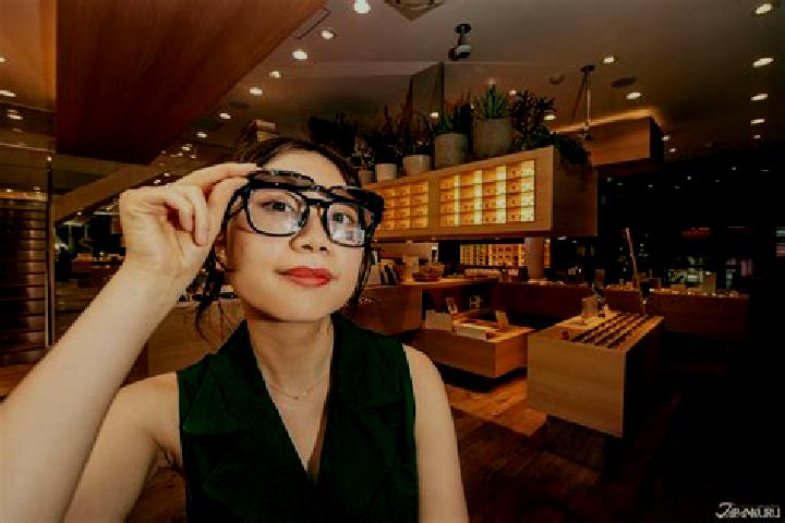 Violet, 22 — Escort in Wangzha, China