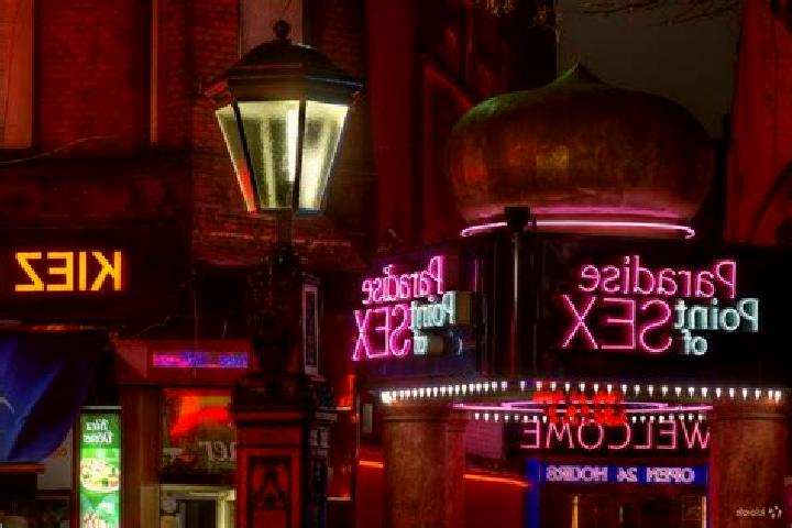 Violet, 22 — Escort in West Hamburg, United States
