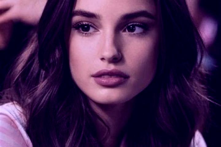 Violet, 23, a brunette brown-eyed caribbean companion based in Baliwagan. Offering Erotic Massage, Deep French Kissing, Overnight, Dinner Date. Available for...