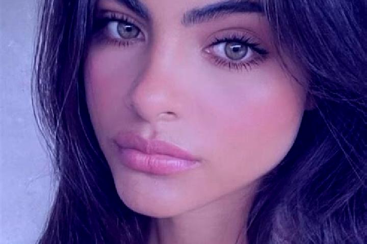 Violet, 23, a brunette dark-eyed mediterranean companion based in Dalangbo. Offering OWO, Duos, Girlfriend Experience. Available for incall and outcall, over...