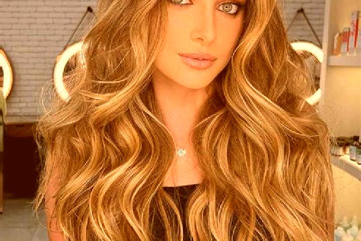 Violet, 23, a dark blonde brown-eyed middle eastern companion based in Ghemme. Offering CIM, Party Girl, Dinner Date, Prostate Massage. Available for incall ...