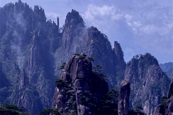 Violet, 23 — Escort in Huangshan, China