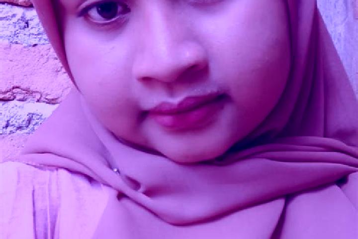 Violet, 23 — Escort in Krajan Satu Kembang, Indonesia