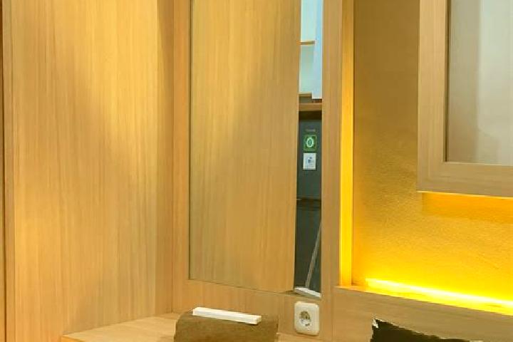 Violet, 23 — Escort in Lengkong, Indonesia