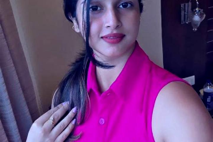 Violet, 23 — Escort in Patna, India