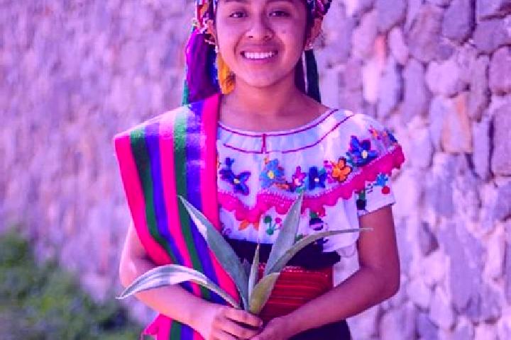 Violet, 23 — Escort in San Pablo La Laguna, Guatemala