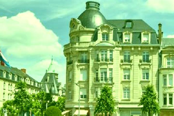 Violet, 23 — Escort in Soleuvre, Luxembourg