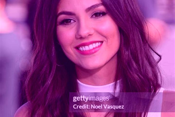 Violet, 23 — Escort in Universal City, United States