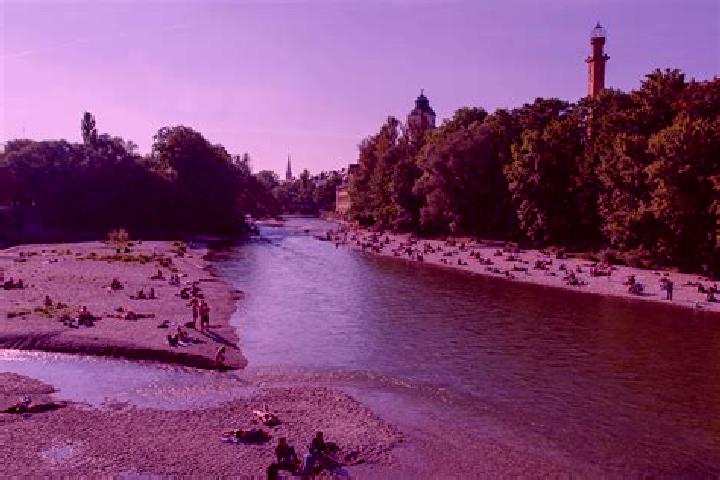 Violet, 23 — Escort in Worth an der Isar, Germany