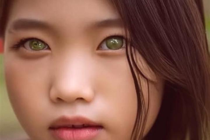 Violet, 24, a black green-eyed asian companion based in Biddeford. Offering BDSM, CIM, Dinner Date, Overnight. Available for incall and outcall, day and even...