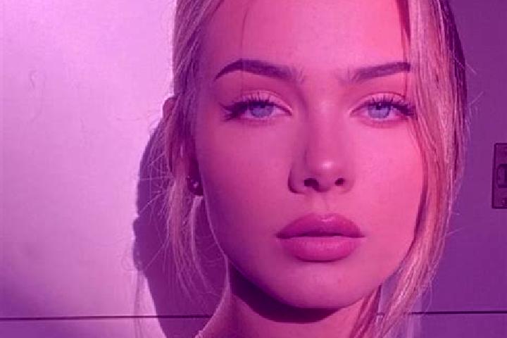 Violet, 24, a blonde grey-eyed european companion based in Chinda. Offering Couples, Overnight, OWO, CIM. Available for incall and outcall, day and evening d...