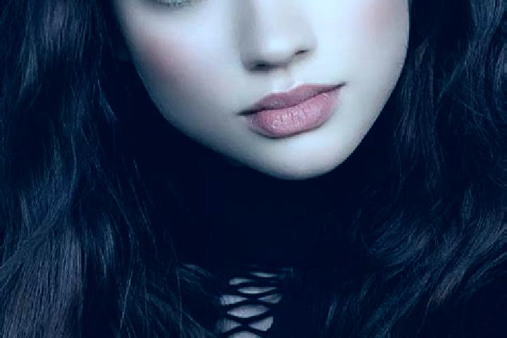 Violet, 24, a brunette dark-eyed caucasian companion based in Vaendra. Offering Dinner Date, Duos, Erotic Massage, Girlfriend Experience. Available for incal...