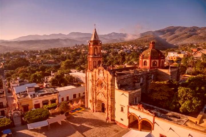 Violet, 24 — Escort in Alfredo V. Bonfil (Los Perez), Mexico