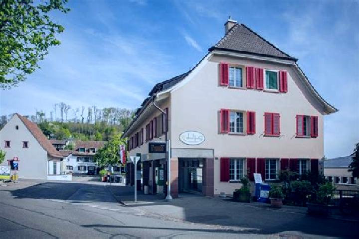Violet, 24 — Escort in Bettingen, Switzerland