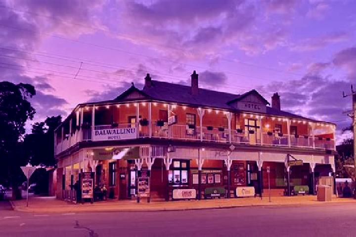 Violet, 24 — Escort in Dalwallinu, Australia