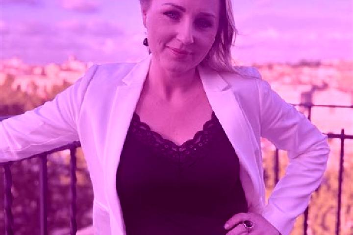 Violet, 24 — Escort in Krzywcza, Poland