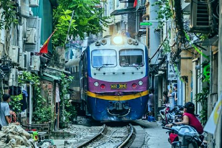 Violet, 24 — Escort in Long Ho, Vietnam