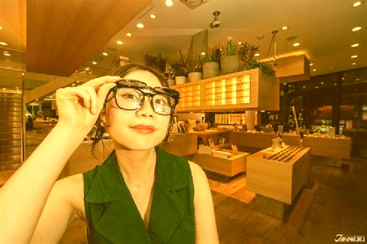 Violet, 24 — Escort in Niujiapai, China