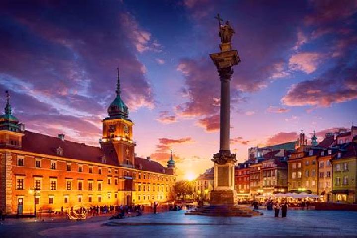 Violet, 24 — Escort in Warsaw, Poland