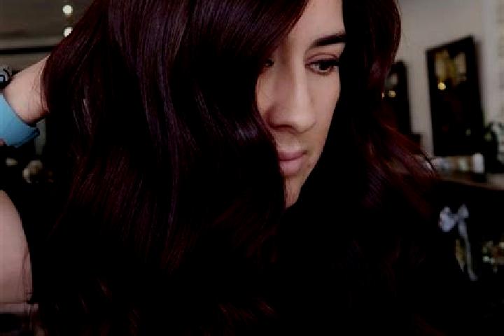 Violet, 25, a auburn dark-eyed caribbean companion based in Vettweiss. Offering Massage, Prostate Massage, Overnight. Available for incall and outcall, day a...