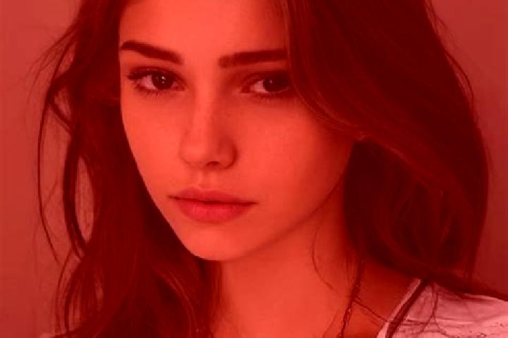 Violet, 25, a chestnut brown-eyed slavic companion based in Navarredonda de Gredos. Offering Roleplay, Tantra, Party Girl. Available for incall and outcall, ...