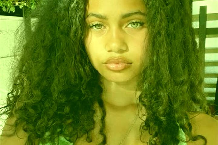 Violet, 25, a red green-eyed mixed companion based in Buni. Offering Striptease, Couples, Travel Companion. Available for incall and outcall, day and evening...