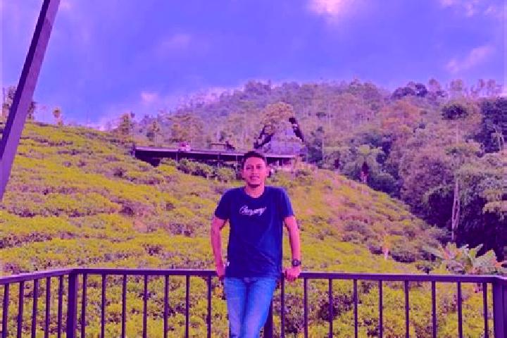 Violet, 25 — Escort in Banjarwangi, Indonesia