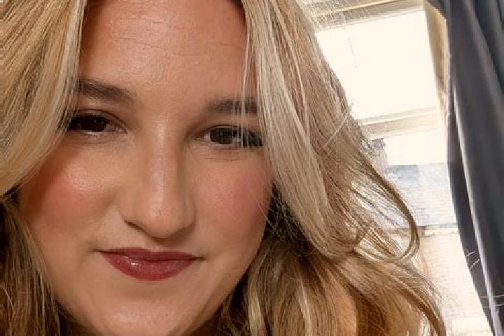Violet, 25 — Escort in Darwen, United Kingdom