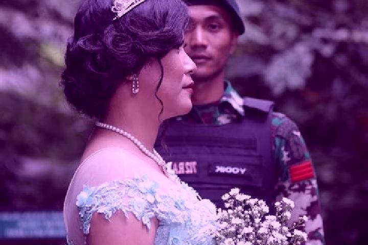 Violet, 25 — Escort in Kendahe, Indonesia