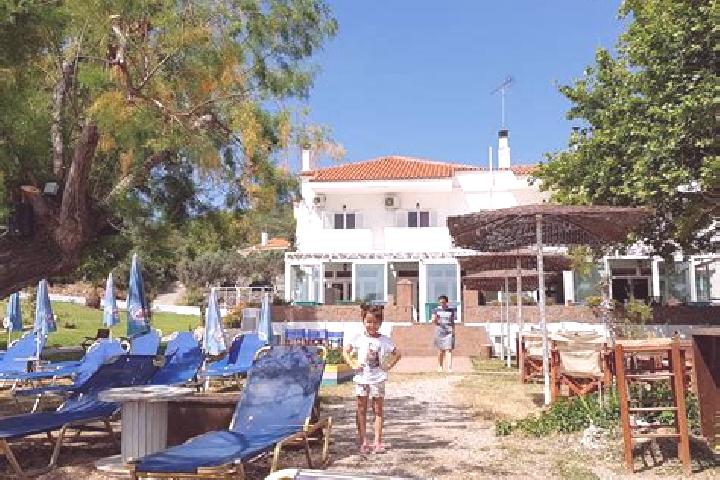 Violet, 25 — Escort in Loutropoli Thermis, Greece