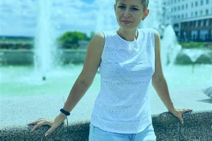 Violet, 25 — Escort in Miass, Russia