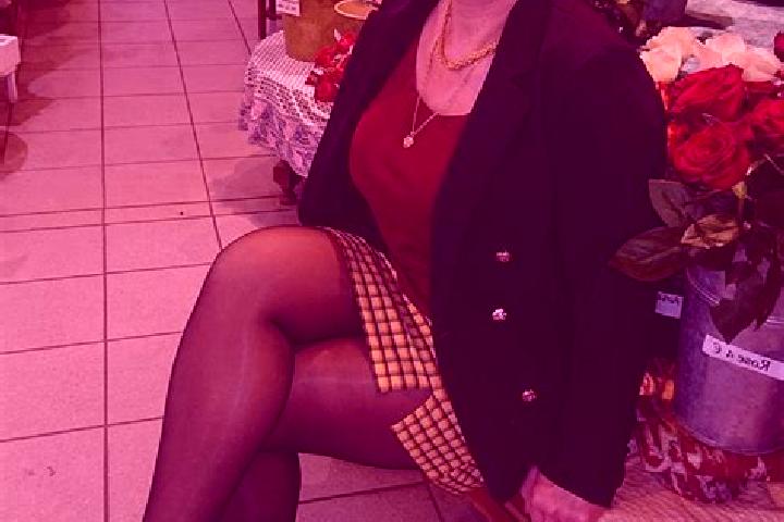 Violet, 25 — Escort in Ober-Saulheim, Germany
