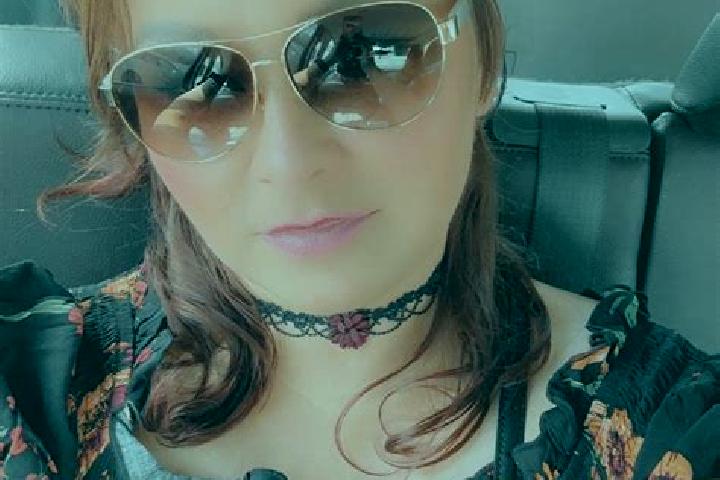 Violet, 25 — Escort in Piper City, United States