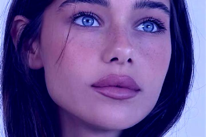 Violet, 26, a brunette blue-eyed mixed companion based in Agua Caliente de Linaca. Offering Domination, Tantra, Striptease, Travel Companion. Available for i...