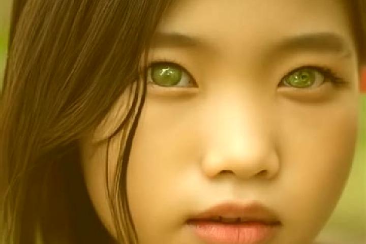 Violet, 26, a chestnut green-eyed asian companion based in Cotalo. Offering Erotic Massage, Roleplay, OWO, Girlfriend Experience. Available for incall and ou...