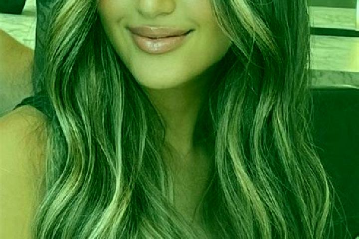 Violet, 26, a dark blonde brown-eyed middle eastern companion based in Steinbach am Attersee. Offering Overnight, Couples, A-Level. Available for incall and ...