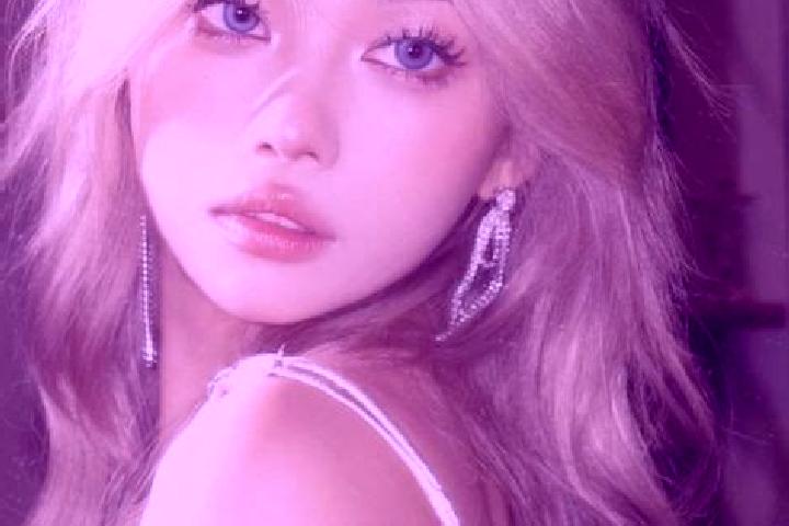 Violet, 26, a platinum blonde amber-eyed asian companion based in Ramain. Offering OWO, Domination, CIM, Party Girl. Available for incall and outcall, day an...