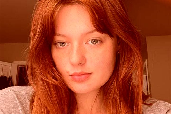 Violet, 26, a red brown-eyed caucasian companion based in Faverges-de-la-Tour. Offering Erotic Massage, Travel Companion, Massage, Duos. Available for incall...