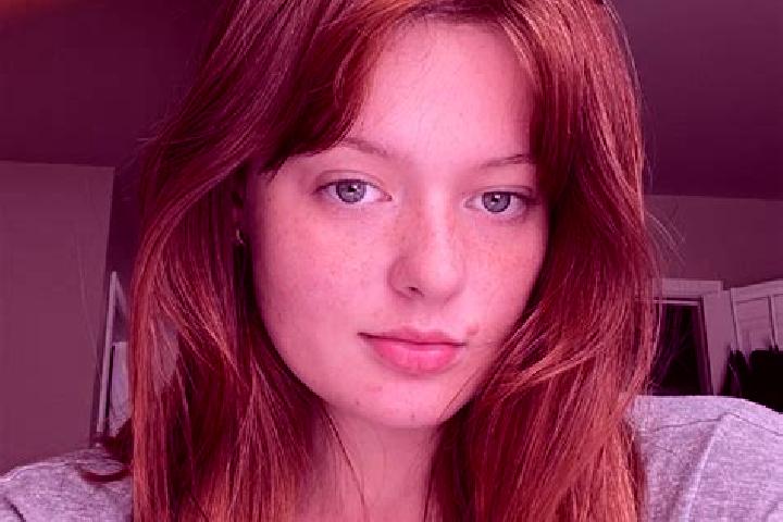 Violet, 26, a red green-eyed european companion based in Lakeside. Offering GFE, CIM, Fetish, Deep French Kissing. Available for incall and outcall, day and ...