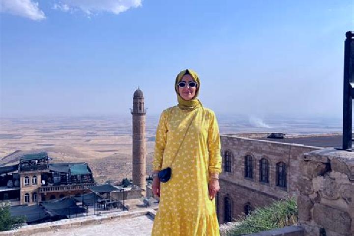 Violet, 26 — Escort in Alanyurt, Turkey