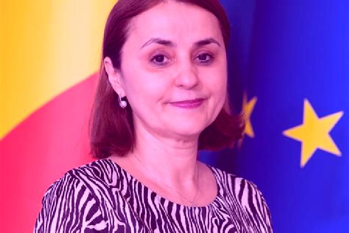 Violet, 26 — Escort in Alexandru Odobescu, Romania