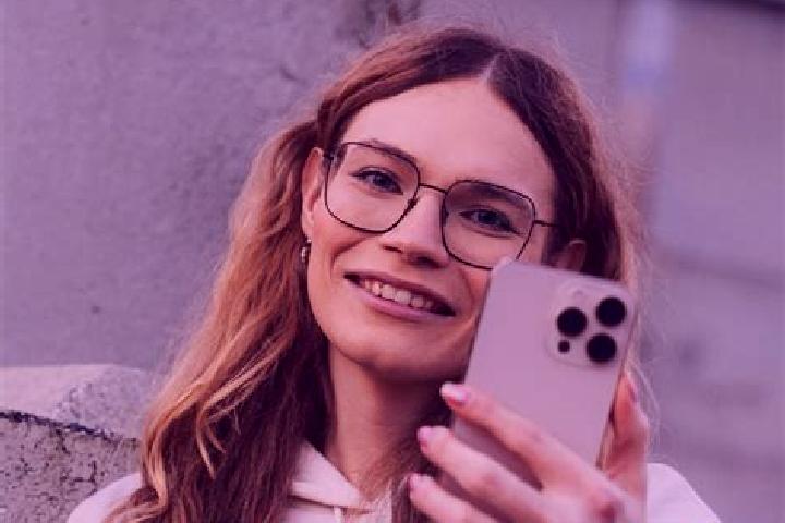 Violet, 26 — Escort in Belg, Germany