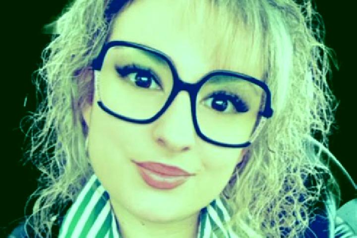 Violet, 26 — Escort in Chevanceaux, France