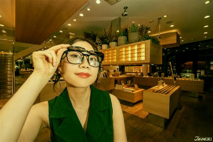 Violet, 26 — Escort in Huangma, China