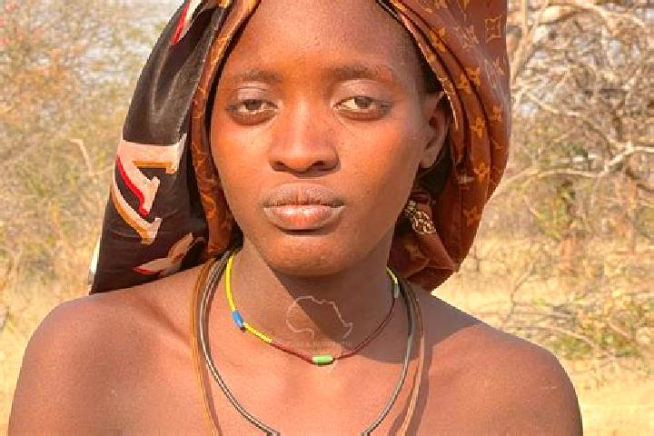 Violet, 26 — Escort in Humbe, Angola