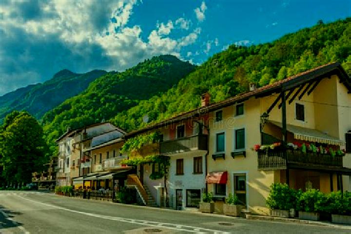 Violet, 26 — Escort in Kobarid, Slovenia