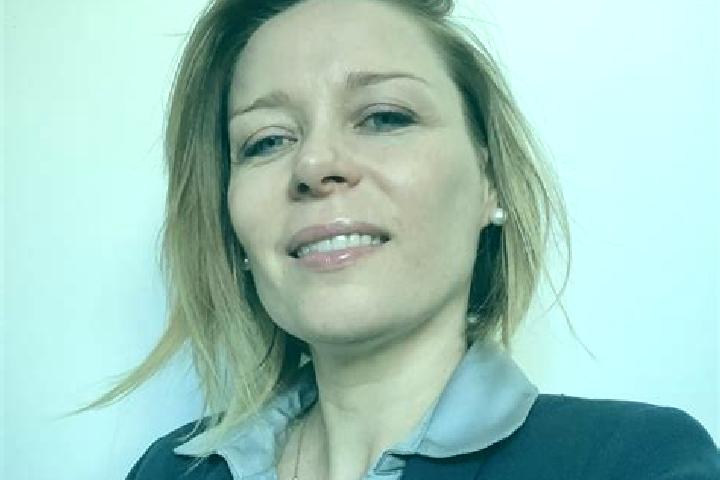 Violet, 26 — Escort in Lauriere, France