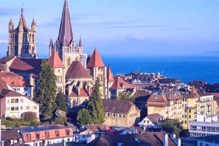 Violet, 26 — Escort in Le Vaud, Switzerland