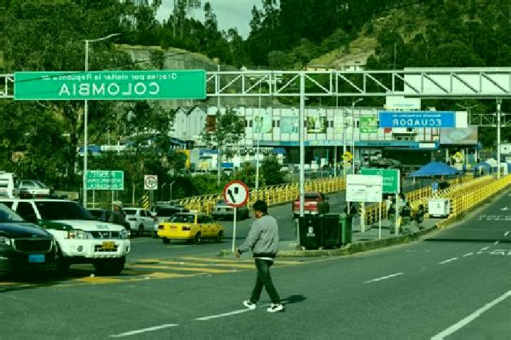 Violet, 26 — Escort in Muluncay, Ecuador