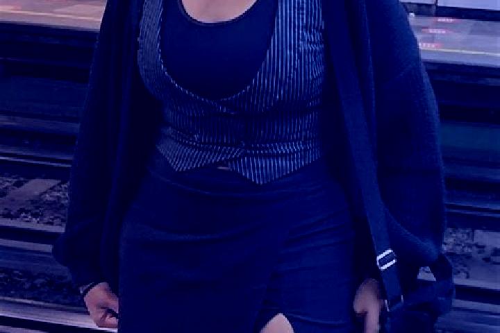 Violet, 26 — Escort in Saraykent, Turkey